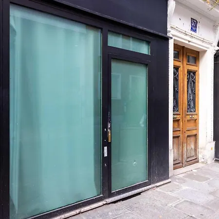 Modern - 2br 6p - Enfants-rouges