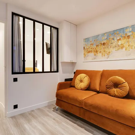 Modern - 2br 6p - Enfants-rouges