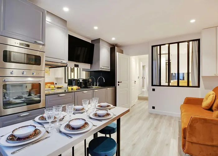 Modern - 2br 6p - Enfants-rouges Paris