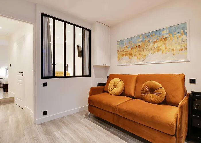 Modern - 2br 6p - Enfants-rouges